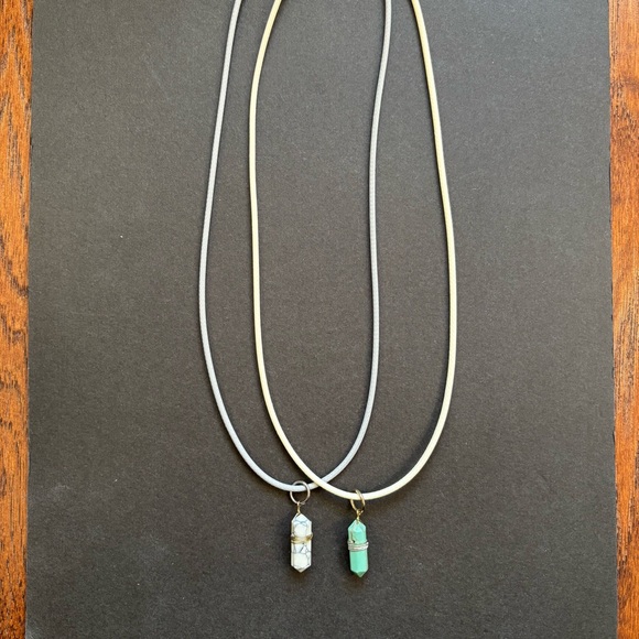 🌈 Howlite Obelisk Pendant Necklaces | Set of 2 - Picture 5 of 5